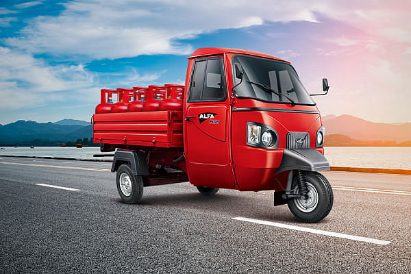 Mahindra Alfa Load