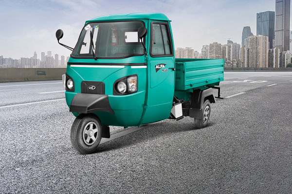 महिंद्रा अल्फा प्लस सीएनजी महिंद्रा अल्फा प्लस सीएनजी