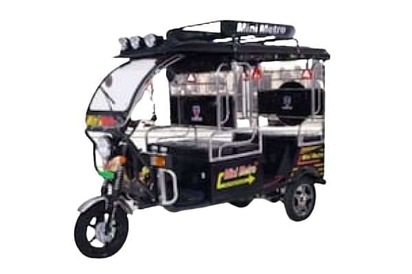 Mini Metro Gold SS Battery Operated E Rickshaw