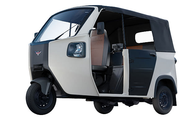 Montra Electric Super Auto