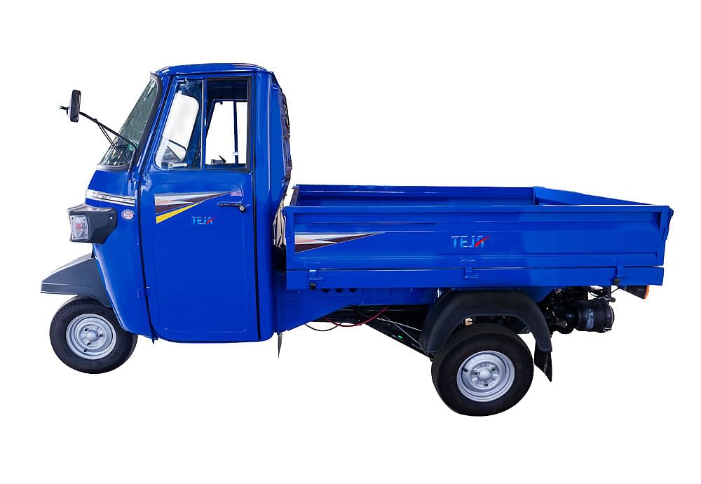 Teja (Powered by Greaves) CNG Cargo