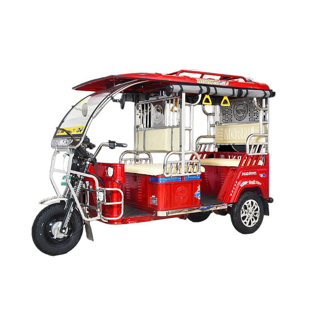 स्पीगो Morni DLX