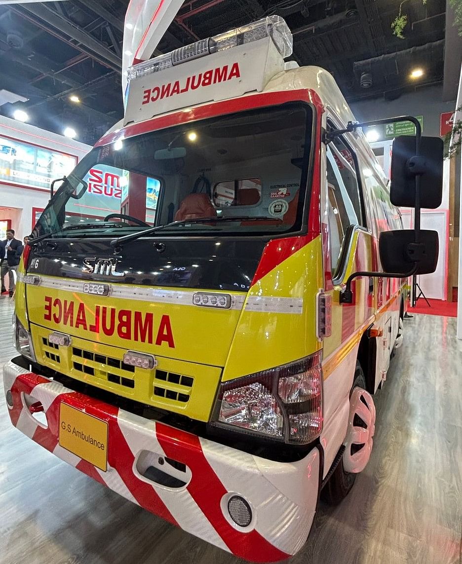 SML Isuzu GS Ambulance