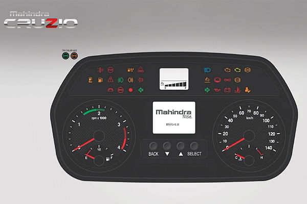 Mahindra Cruzio