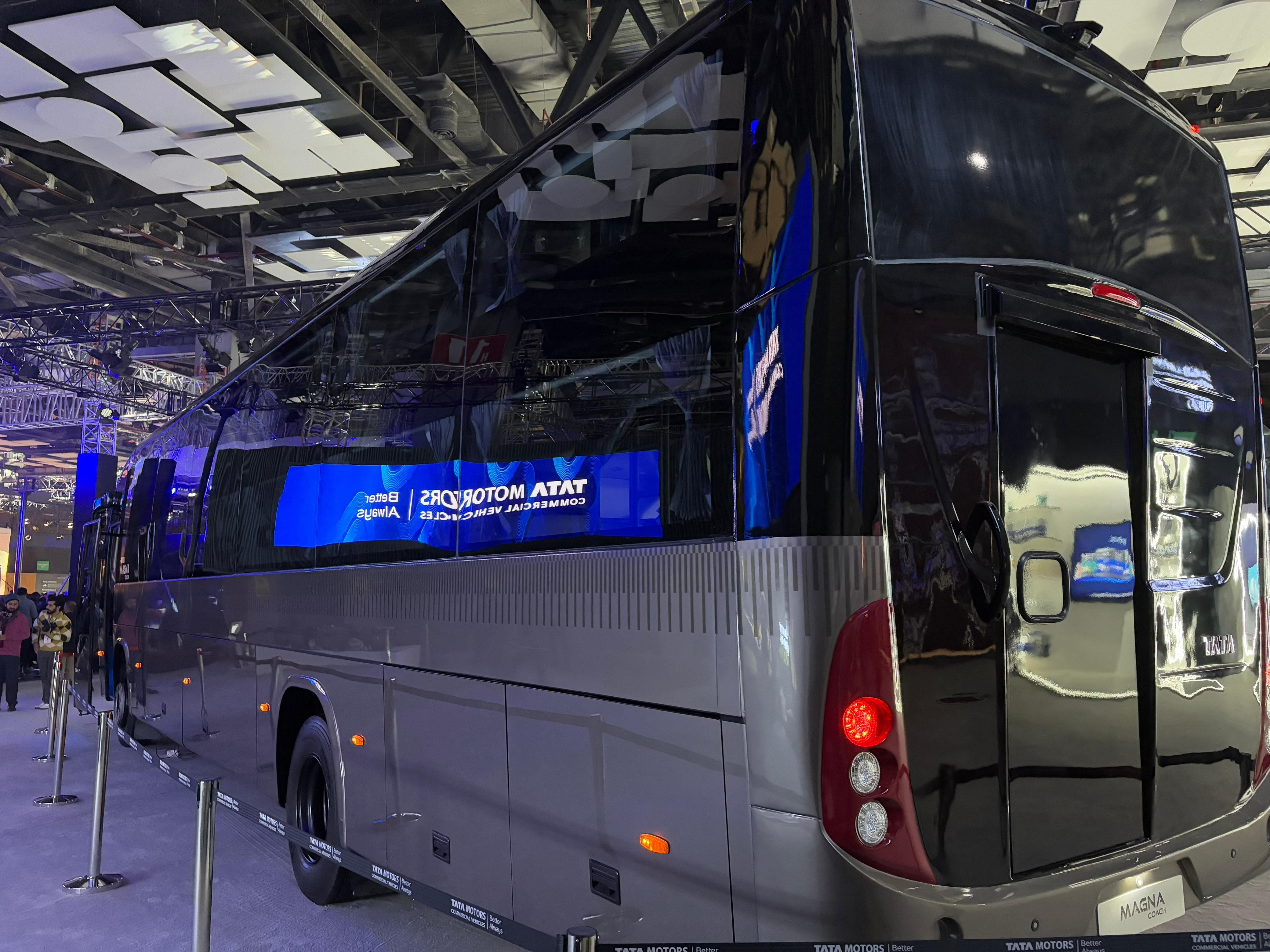 टाटा Magna Coach