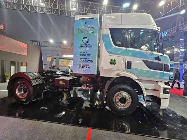 Montra Electric Rhino 5538 EV