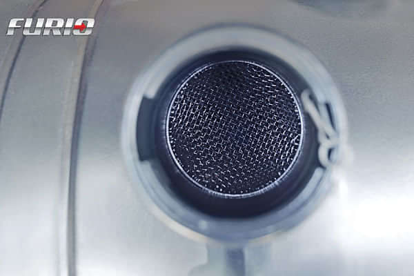Mahindra FURIO 12