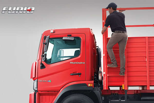 Mahindra FURIO 14
