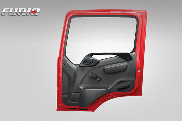 Mahindra FURIO 14