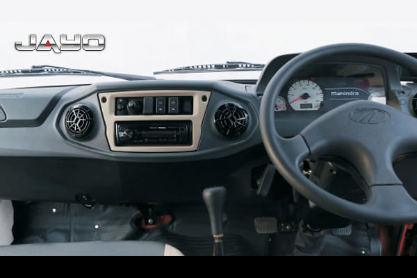महिंद्रा जयो बीएस6 महिंद्रा जयो बीएस6