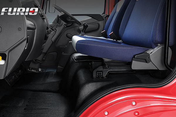 Mahindra FURIO 14 HD