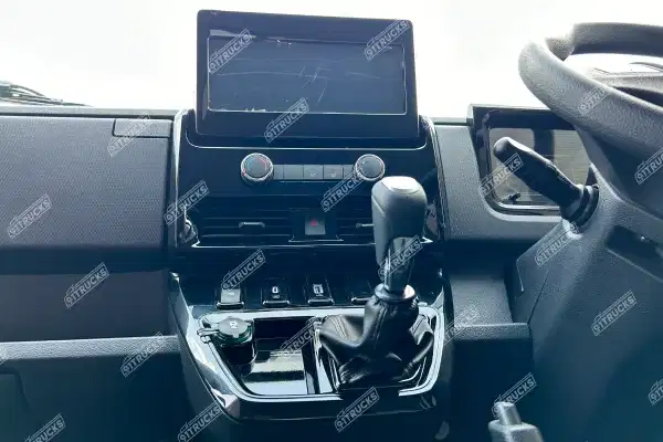 Mahindra Veero