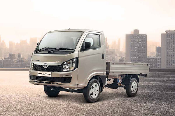 टाटा इंट्रा वी10 टाटा इंट्रा वी10