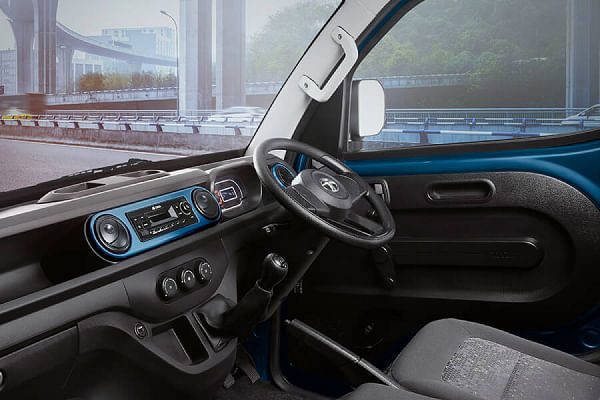 Tata Intra V30 Tata Intra V30