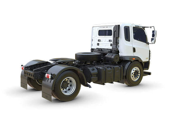 Tata LPT 1918 5L Turbotronn Cowl Tata LPT 1918 5L Turbotronn Cowl