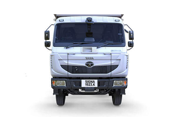 Tata Signa 1923.K