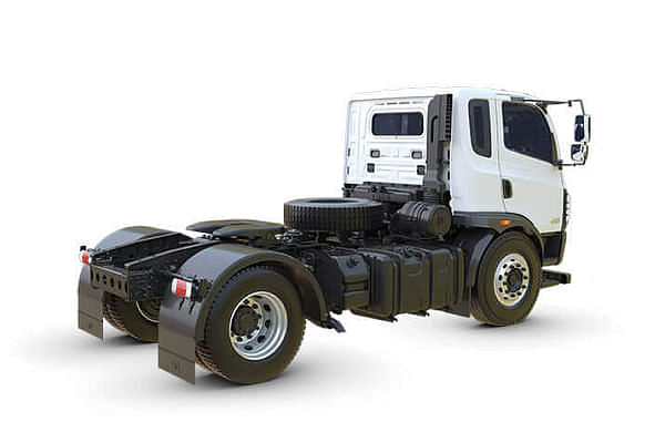 Tata Ultra 3021.S