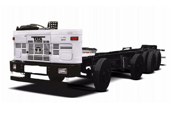 Tata LPT 3118 Cowl Tata LPT 3118 Cowl