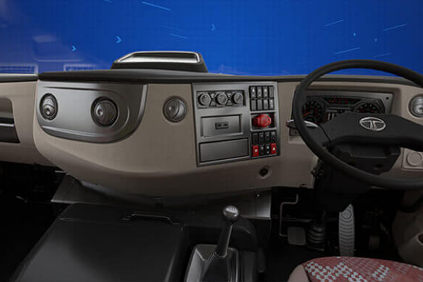 Tata SIGNA 3521.T
