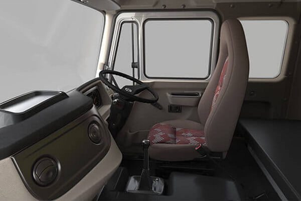 Tata SIGNA 4225.T