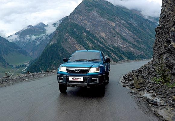 टाटा योधा 2 टाटा योधा 2