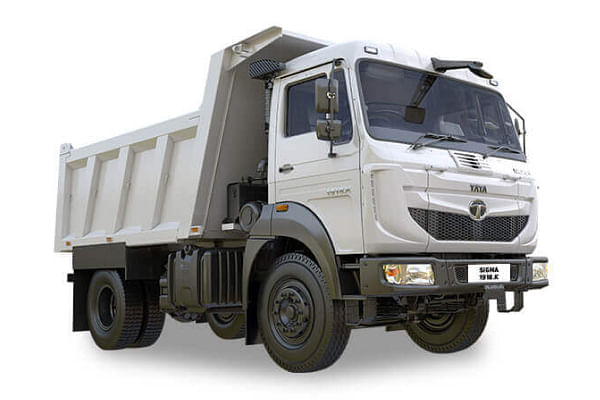 टाटा सिग्ना 1918.के