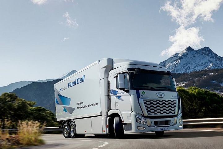 Hyundai Xcient Fuel Cell truck Details