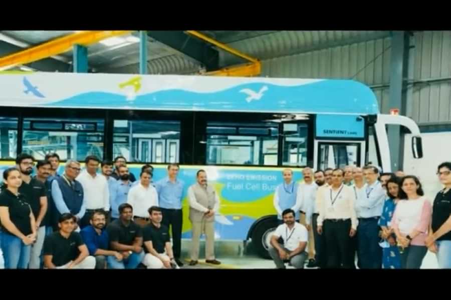 India’s First Indigenously Developed Hydrogen Fuel Cell Bus
