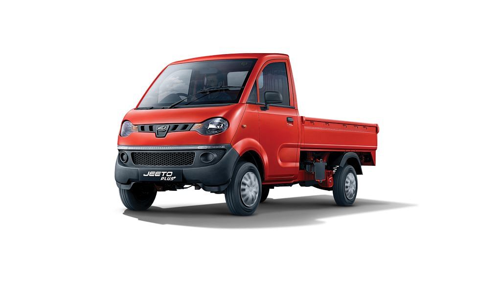 mahindra jeeto plus