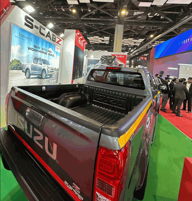 Isuzu S-CAB Z