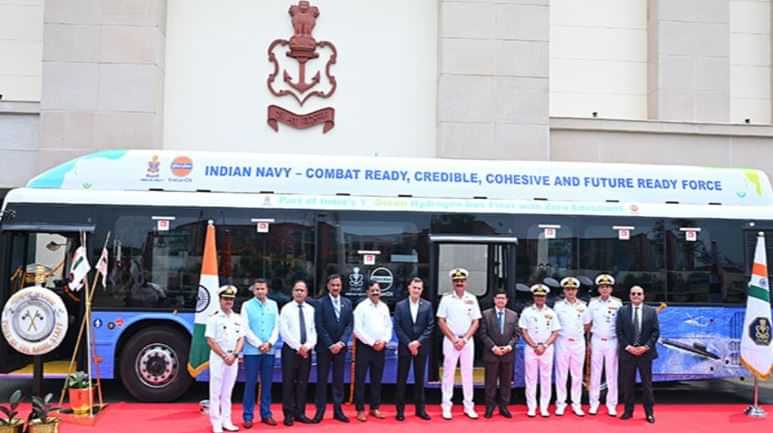 Indian Oil signs MoU with Indian Navy for hydrogen fuel cell bus