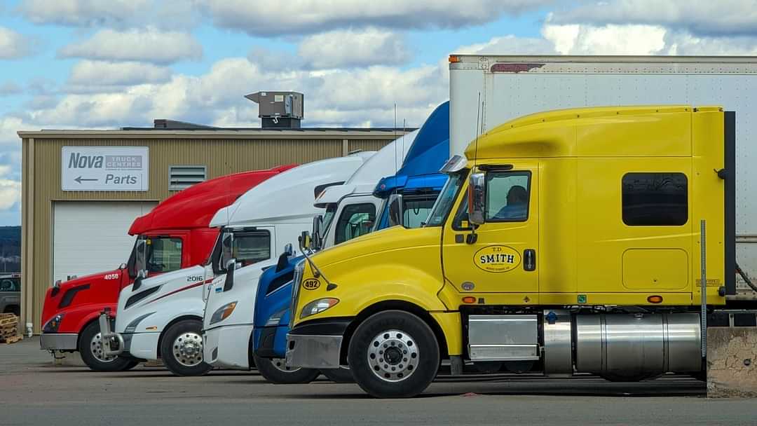 Navigating the Road Ahead: Key Challenges Facing the Commercial Vehicle Industry