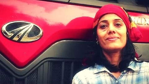 Yogita Raghuvanshi: India's First Woman Truck Driver: A Tale of Determination and Overcoming Obstacles