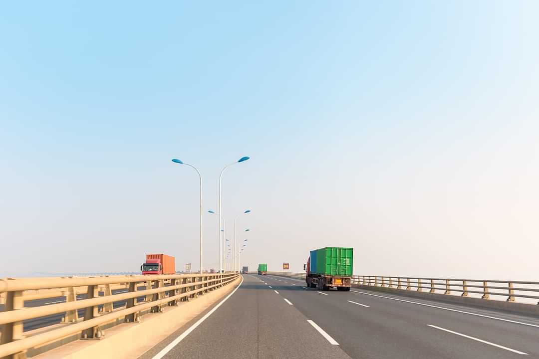 How India's Infrastructure Push is Driving Truck Sales